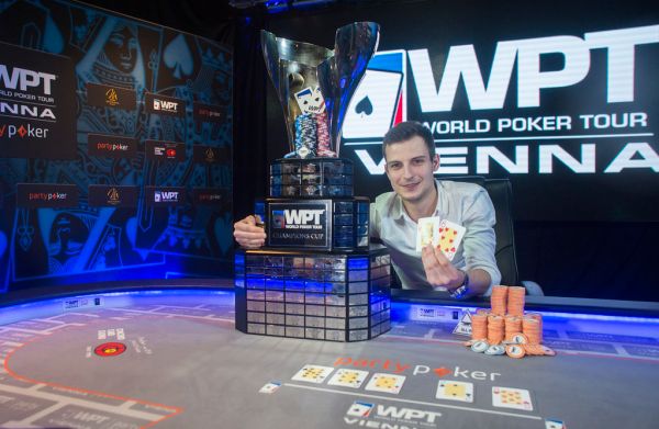 https://www.reddit.com/r/poker/comments/1u7ki6s/just_took_down_the_10_daily_at_borgatapoker_online/ - 线上小比赛夺冠记:从Borgata $10赛事