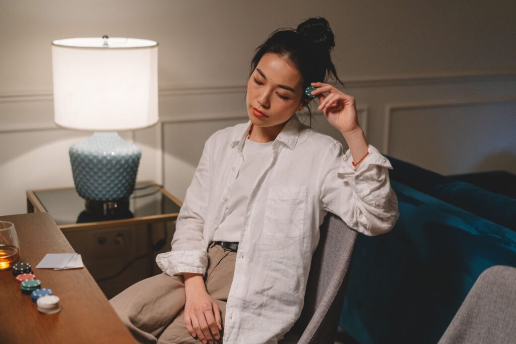 扑克赛事奖金分配全解析：从WSOP到俱乐部赛的结构与策略