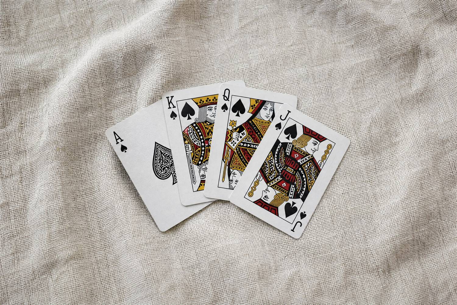 2025年扑克大赛冠军盘点：从WSOP主赛到Triton，六位赢家的技术路径解析（要点图解）